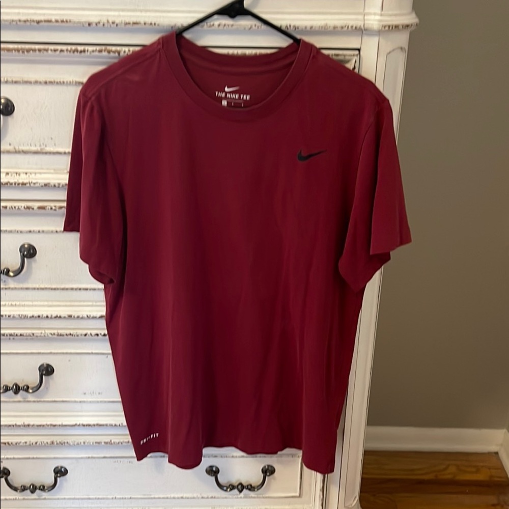 Nike Red T-Shirt
